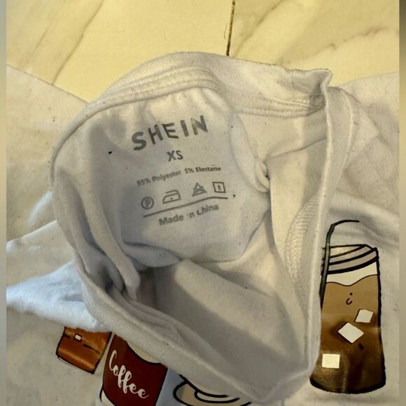 SHEIN 2 crop tops #9 - Picture 8 of 9